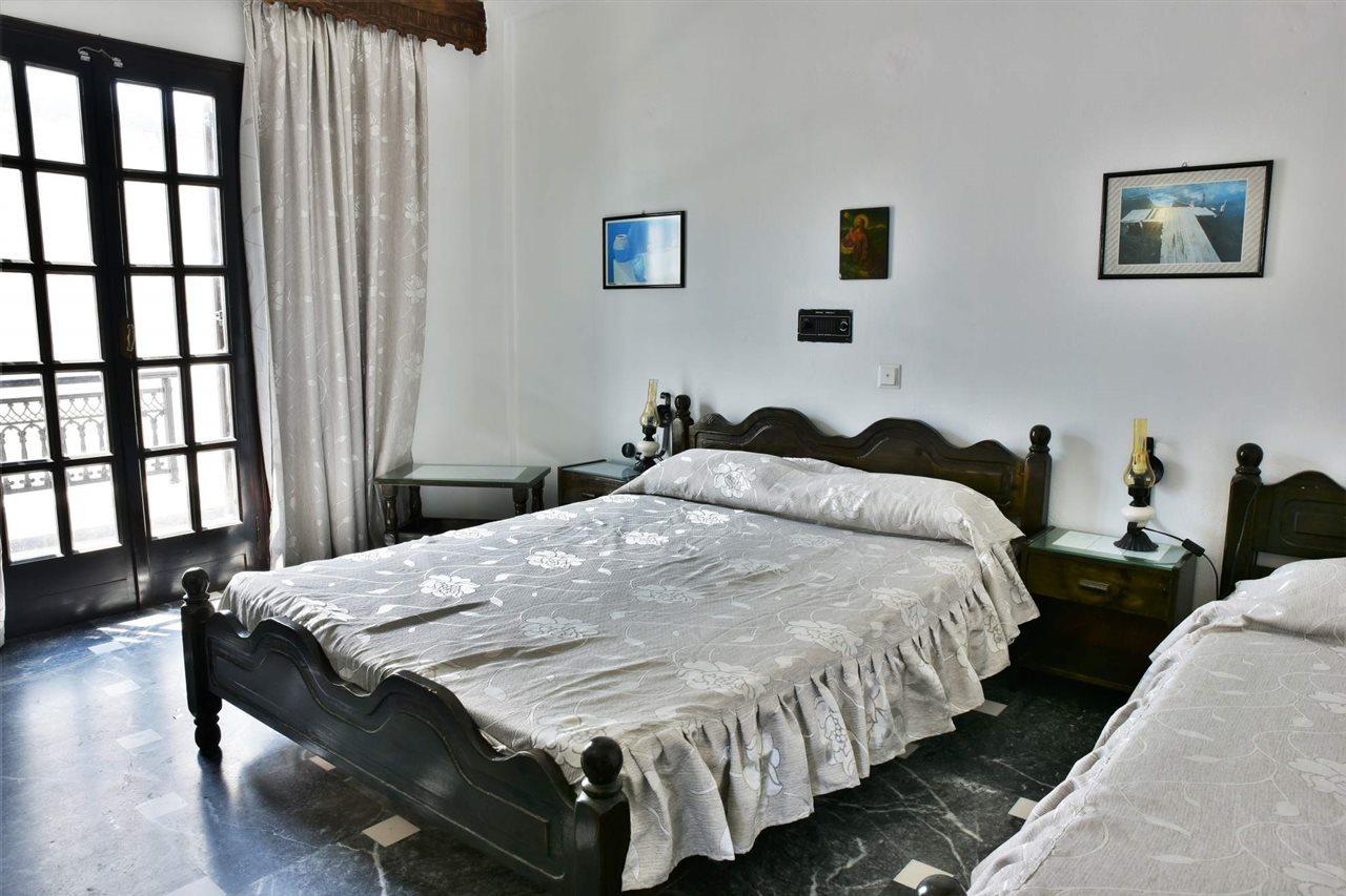 Hotel Koralli Камари Экстерьер фото