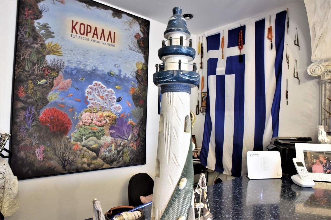 Hotel Koralli Камари Экстерьер фото